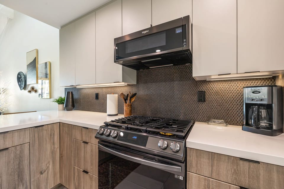 Kitchen/Stove