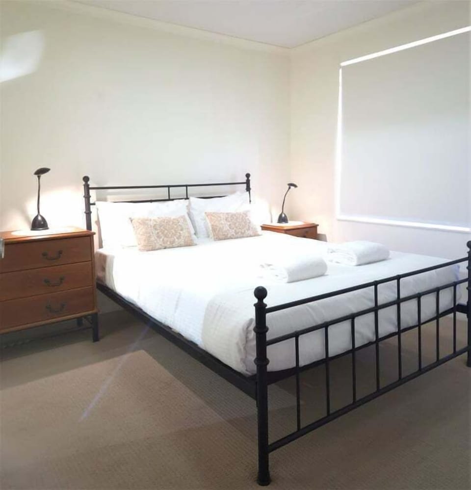 Sails Resort Unit 25 Master Bedroom with Queen Bed