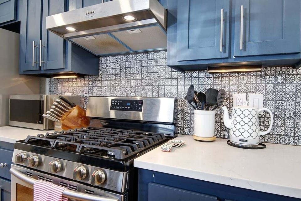 Full kitchen amenities are available to make yourself right at home.