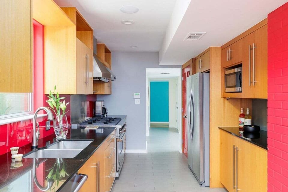 Fully Equipped Kitchen with Stainless Steel Appliances