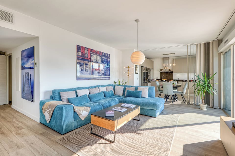 Living and dining room