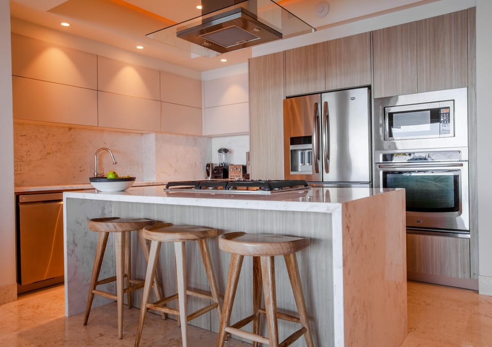 Condo - Image 5