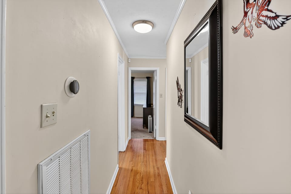 Floor, Flooring, Indoors, Architecture, Building
