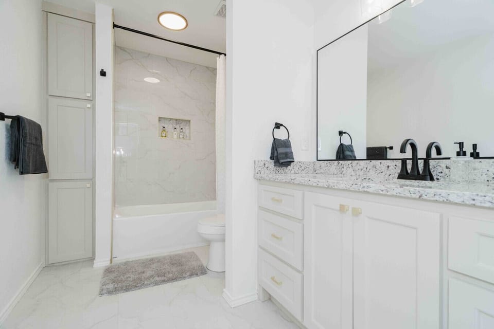 Master Bath