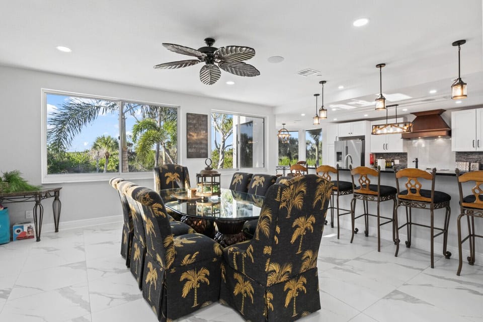 Tropical flair meets chef-inspired kitchen vibes.
