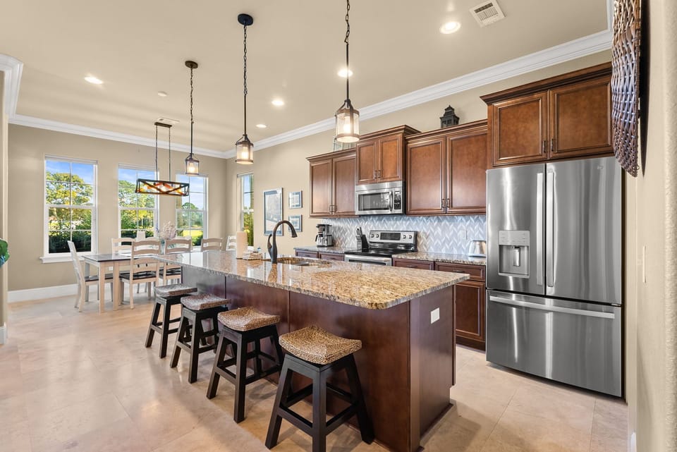 Kitchen with Island Seating