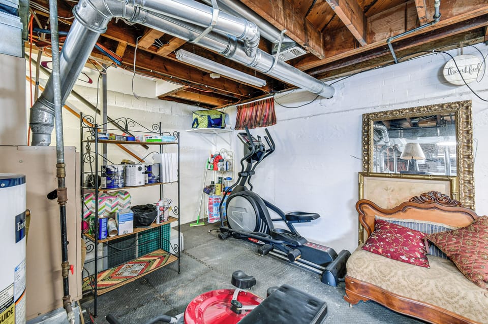 Basement | Elliptical | Full Bed | Washer/Dryer | Basement Level