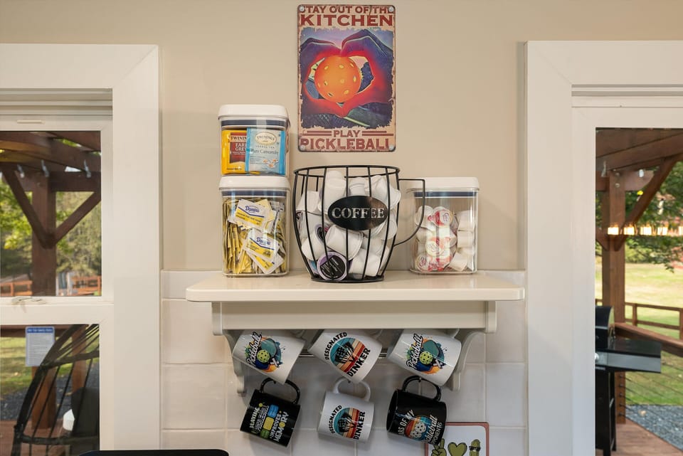 Free coffee and tea, plus sweeteners and creamers to make it your way.