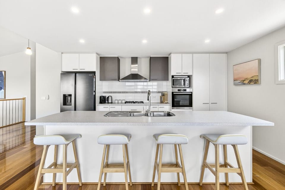 Large modern kitchen fully equipped to enjoy