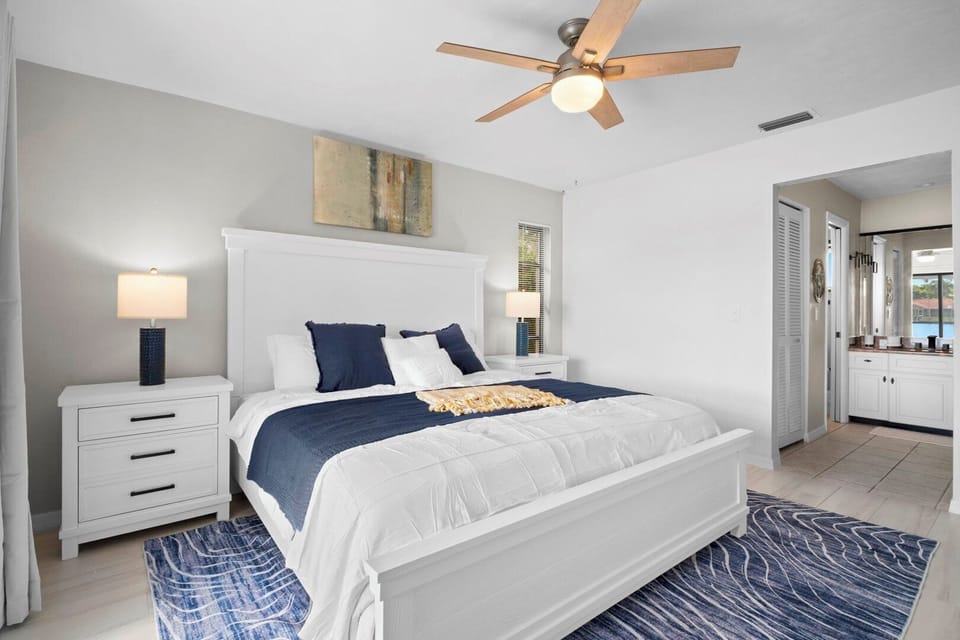 ALL IN Property Management LLC.-4530 North Fort Myers Waterfront Home-image-24