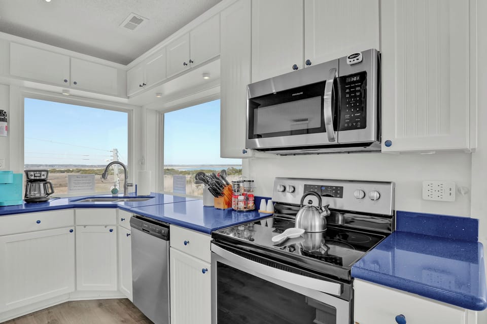 Fully stocked kitchen to create home made meals and lots of memories with family