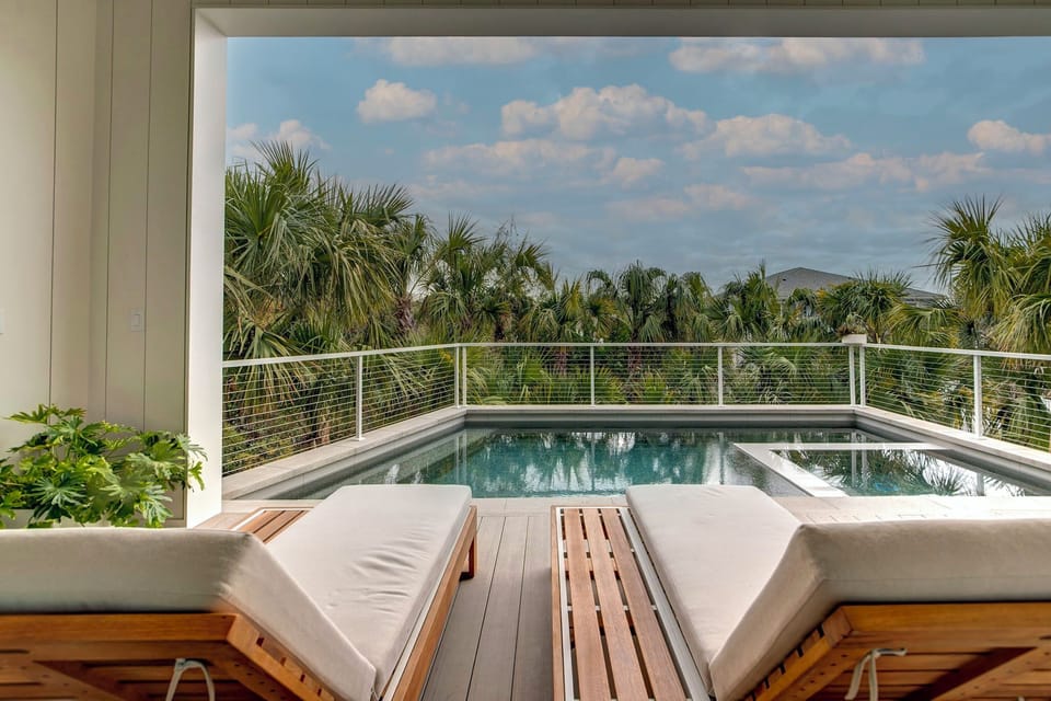 Pool and hot tub