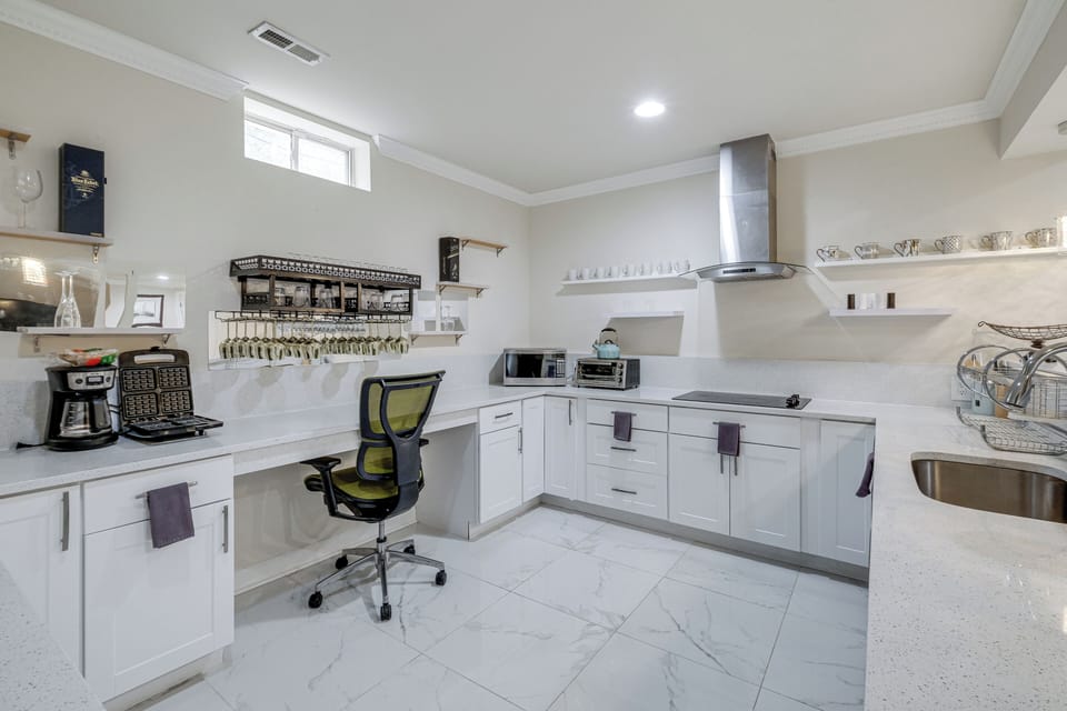 Kitchen | Cooking Basics | Dishwasher | Drip Coffee Maker | Waffle Maker | Stove