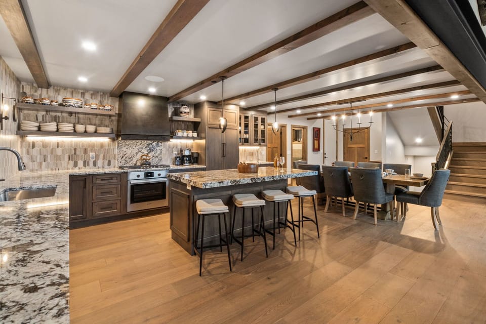 Fully Stocked, Modern Kitchen