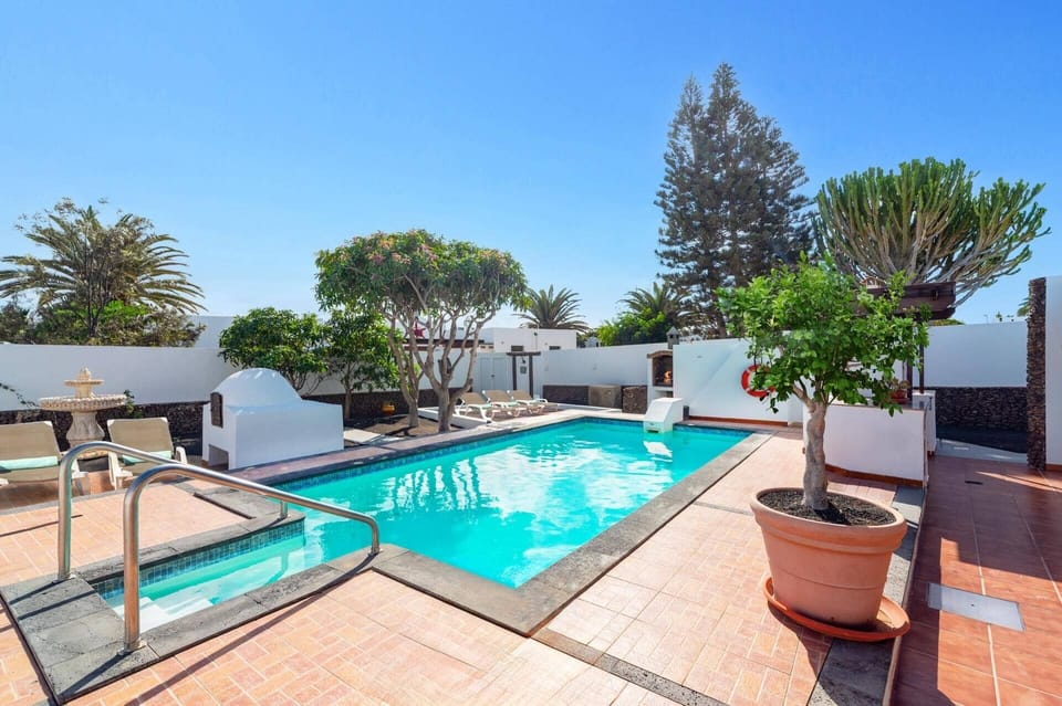 Villa Victoria Lanzarote image