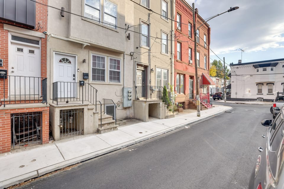 Rowhouse Exterior | Free Street Parking