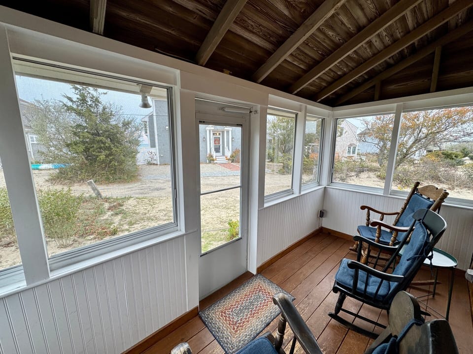 Enclosed Deck