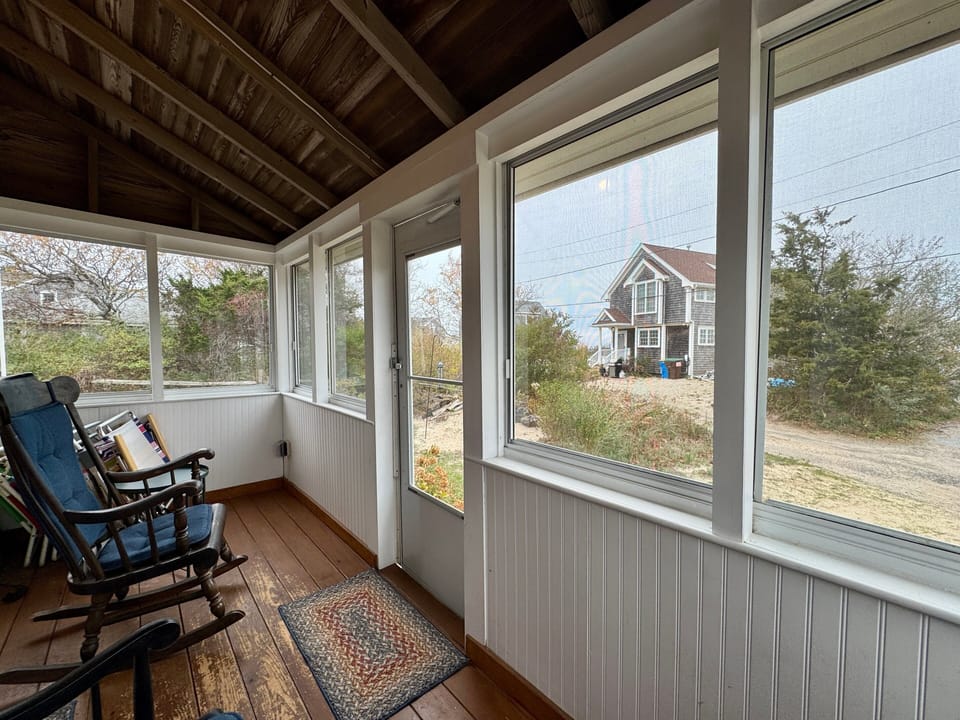 Enclosed Deck