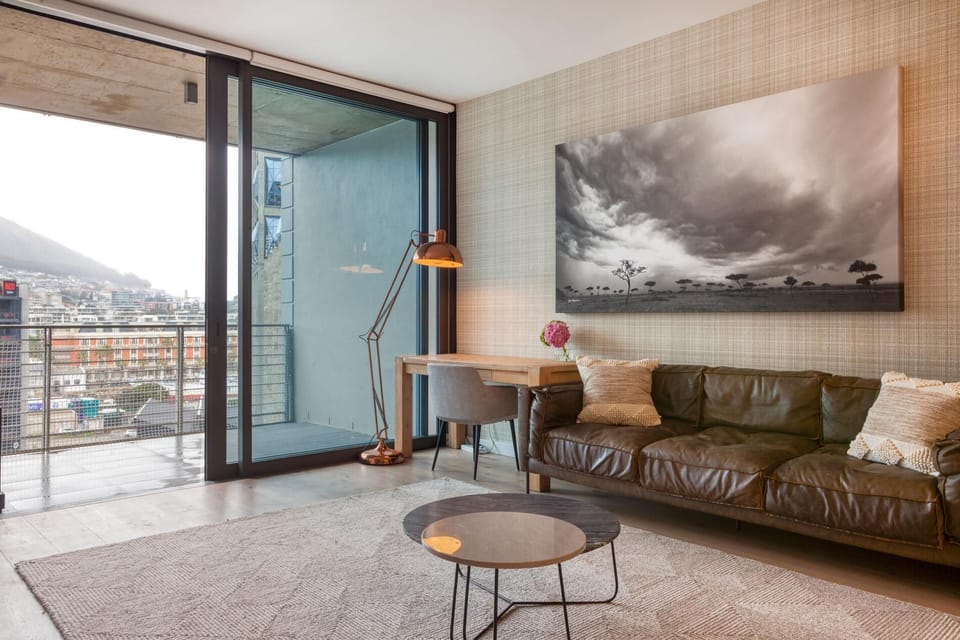 Silo Chic (412)