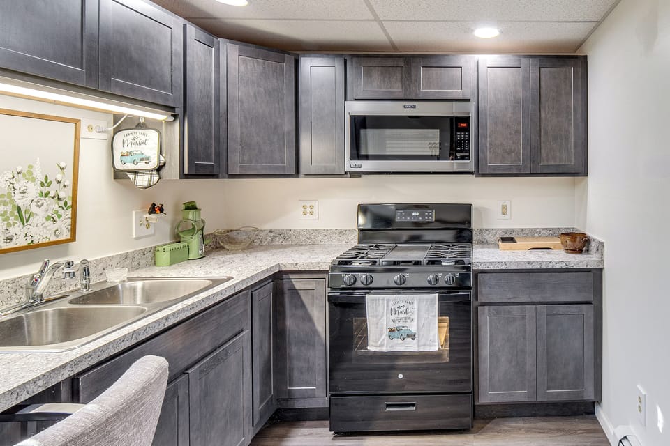 Kitchen | Toaster | Blender | Spices