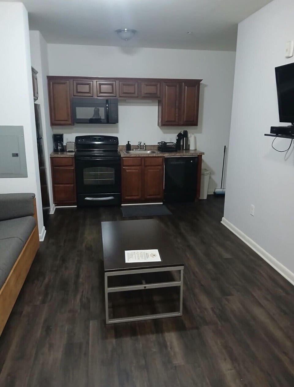 Living Room Kitchen 
