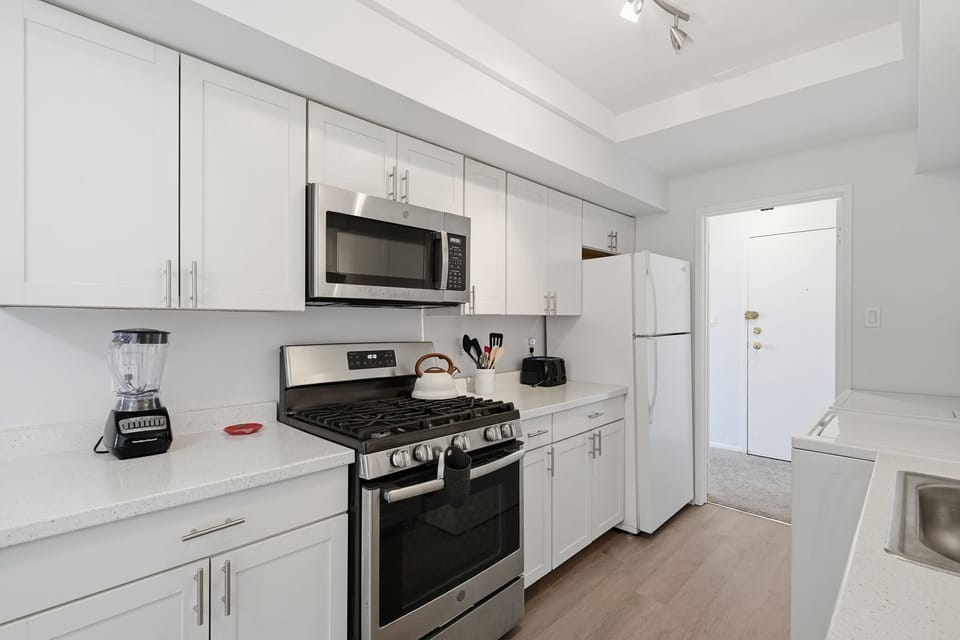 Indoors, Kitchen, Appliance, Microwave, Oven