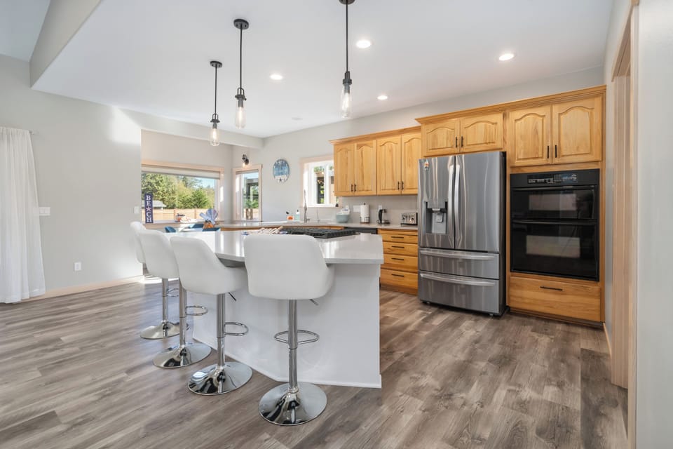kitchen bar