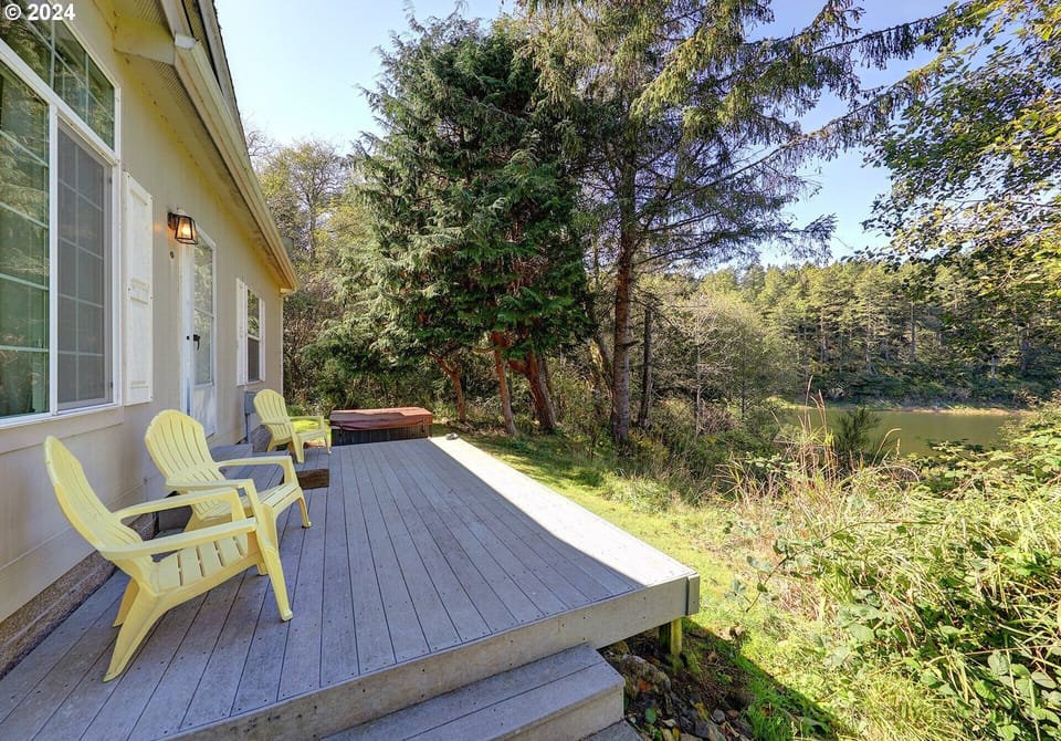 Small house deck