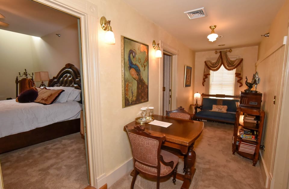 The Tub Room common area