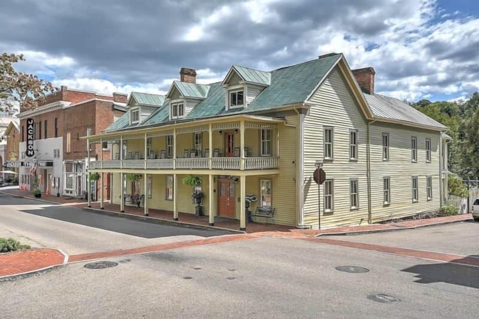 Experience a 200 year old, historic bed and breakfast in the heart of main street