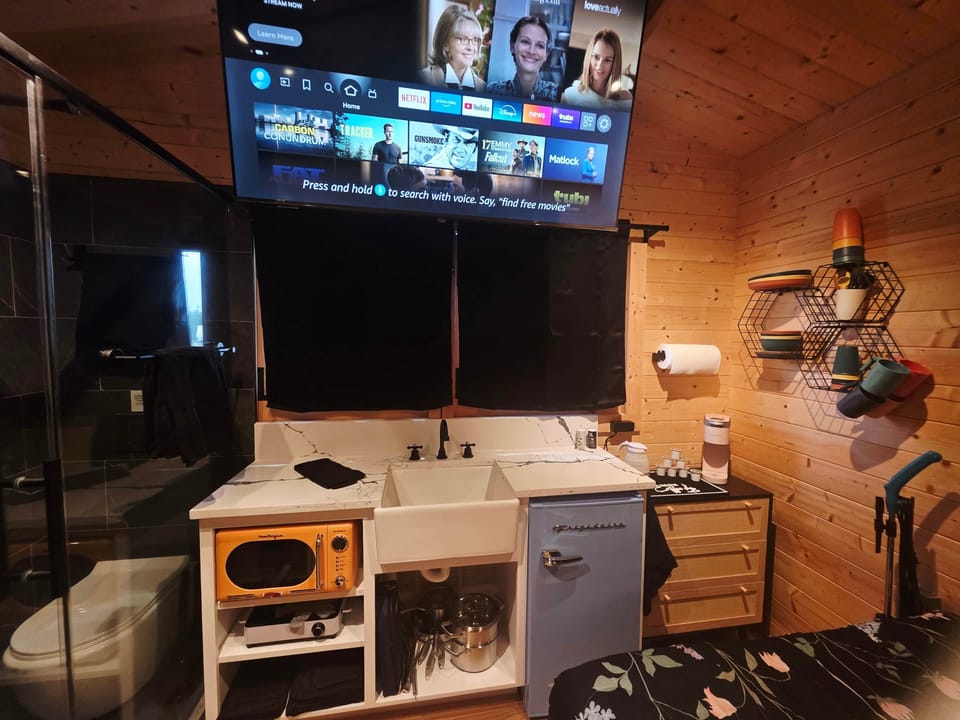 Kitchenette and 55" smart TV!
