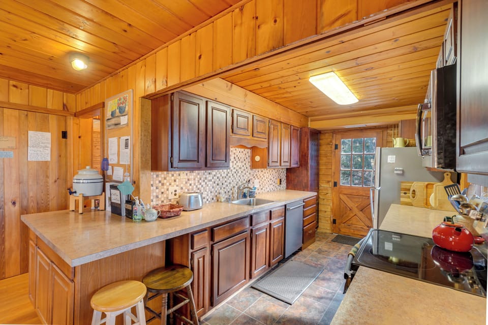 Kitchen | Cooking Basics | Drip Coffee Maker | Main Floor