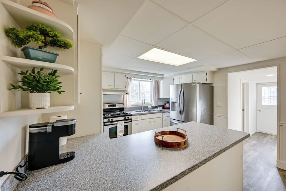 Kitchen | 1st Floor | Dishwasher