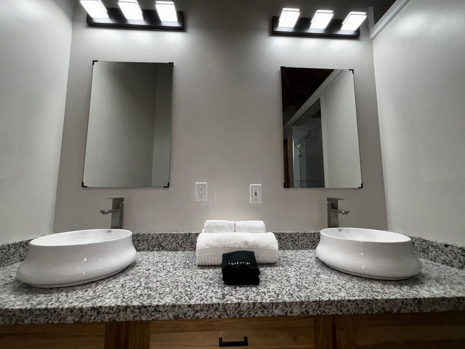 Quatro Vista Unit A3 Double Vanity View 2 