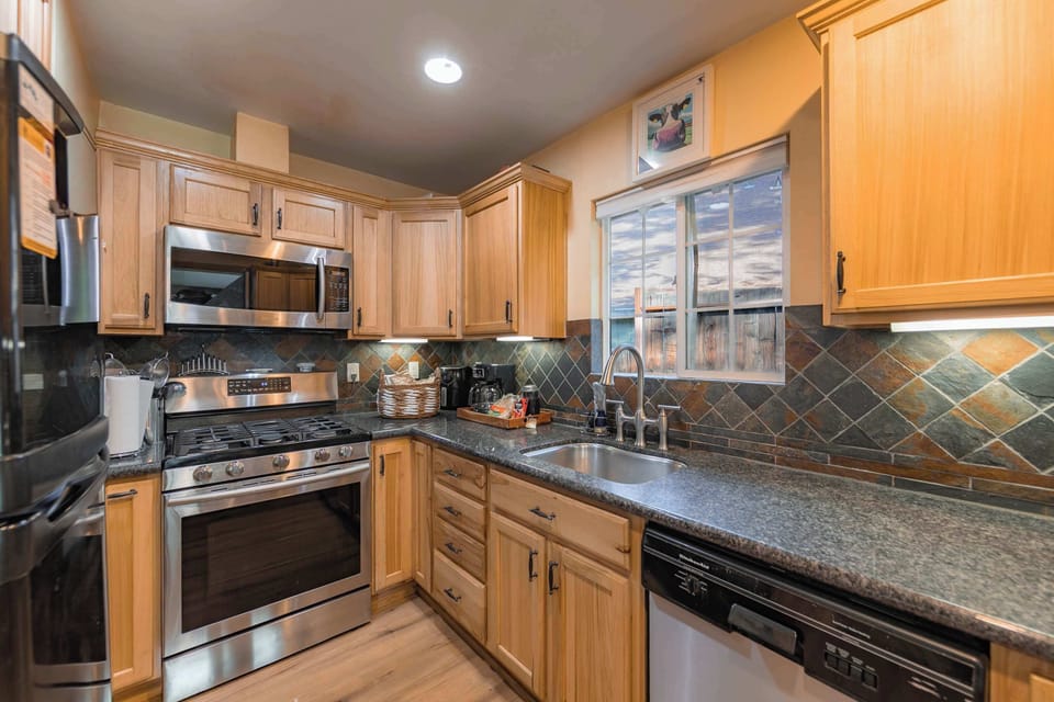 Fully equipped kitchen
