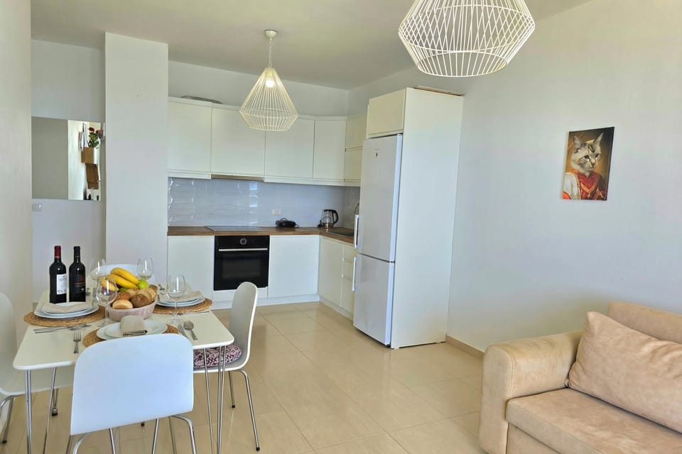 Kitchen and dining area