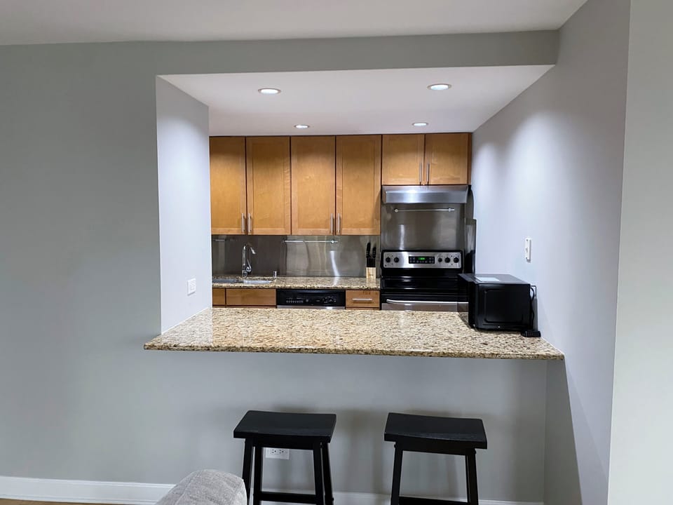 Kitchen bar