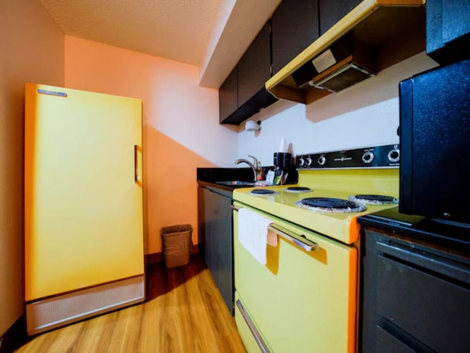 Kitchenette