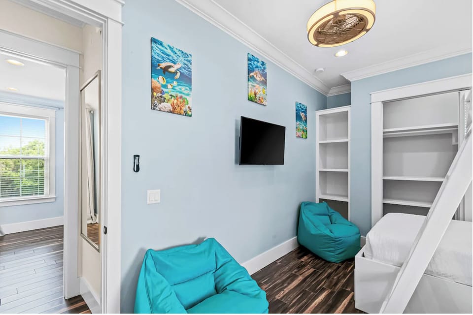 Bunk Room