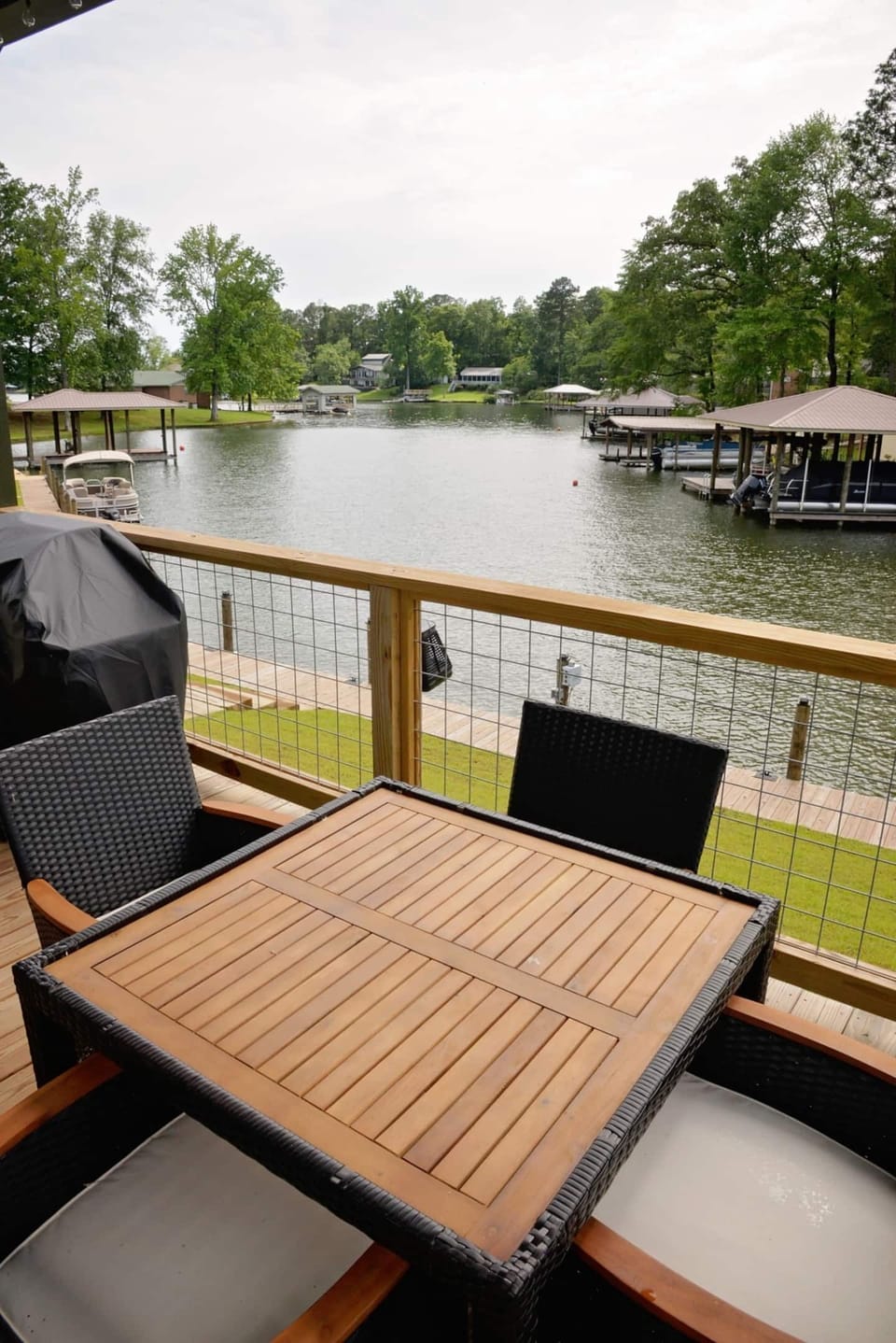 Bach porch with view of the water