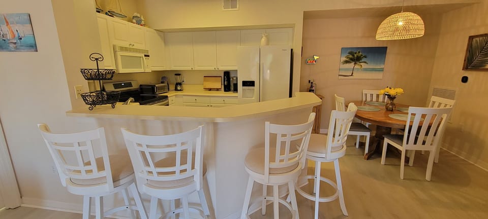 Kitchen and dining
