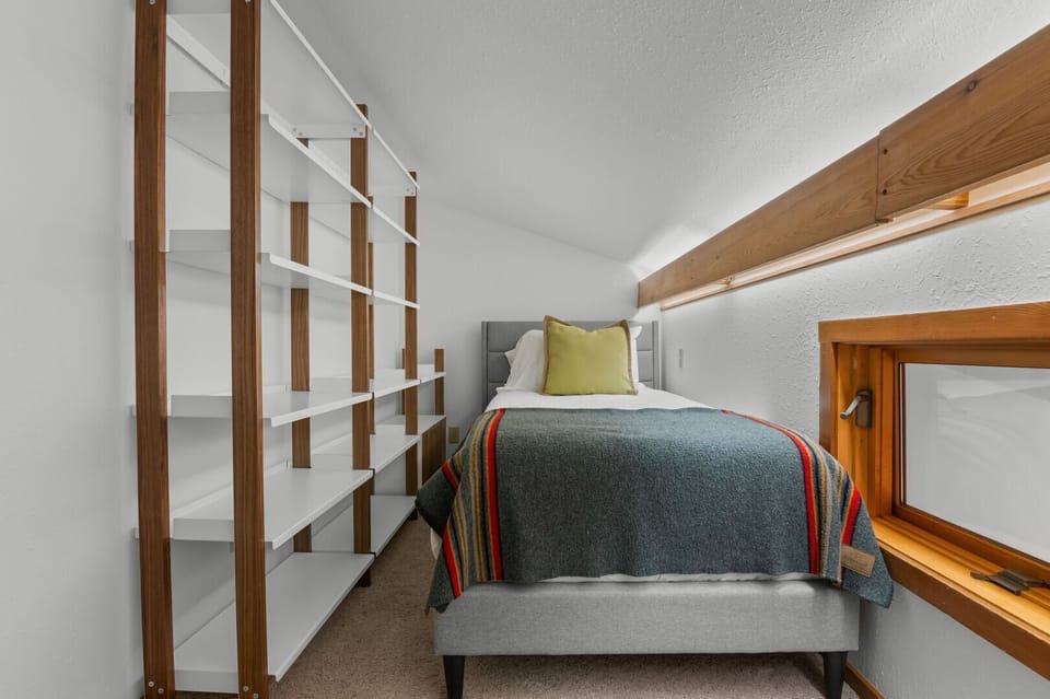 Loft Twin