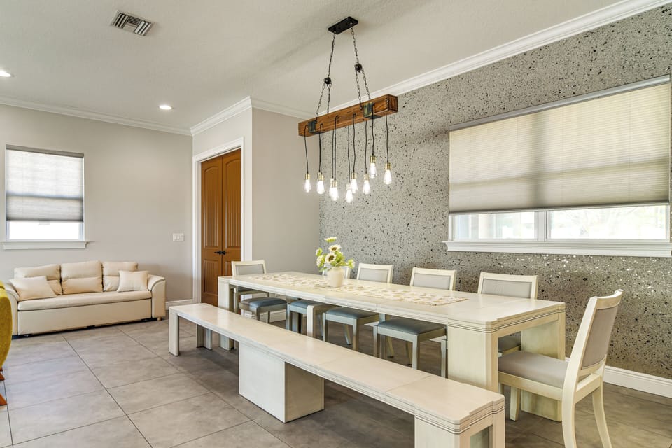 Dining Space | Dishware/Flatware