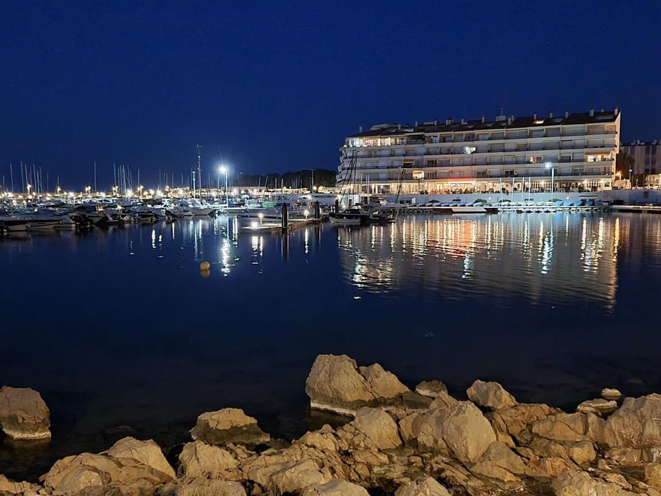 Marina