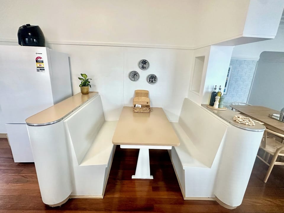 Kitchen seating .