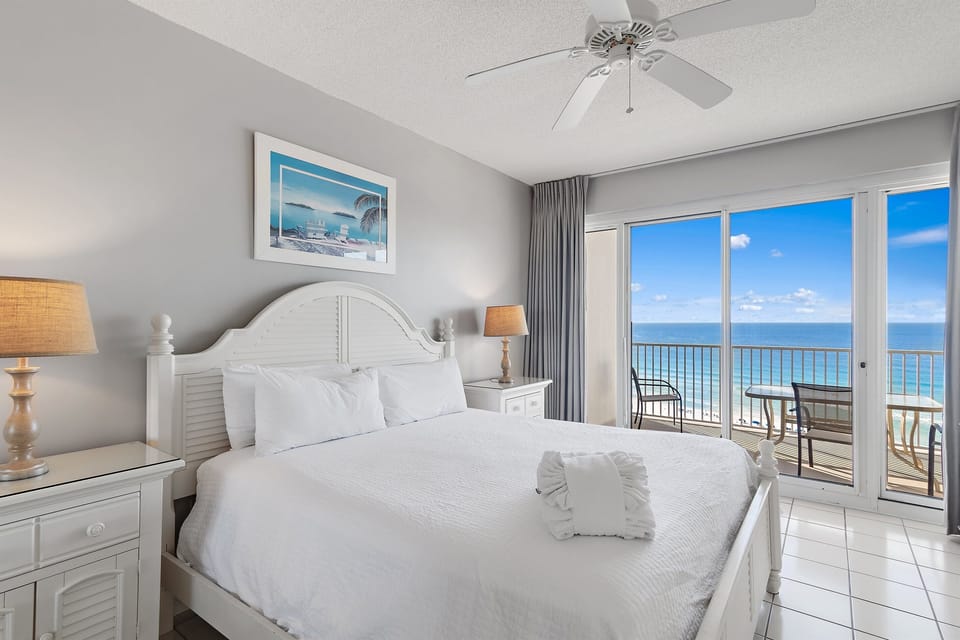 Master Suite with Beachfront Balcony Access