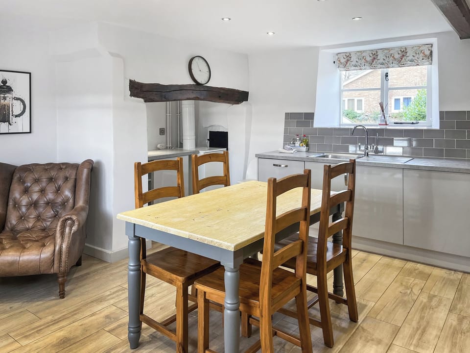 Kitchen/diner | The Farmhouse - Croft Farm, Thornhaugh, near Stamford