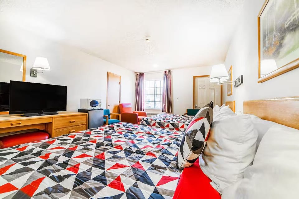 Bedroom. Interior and views may vary based on location and availability.