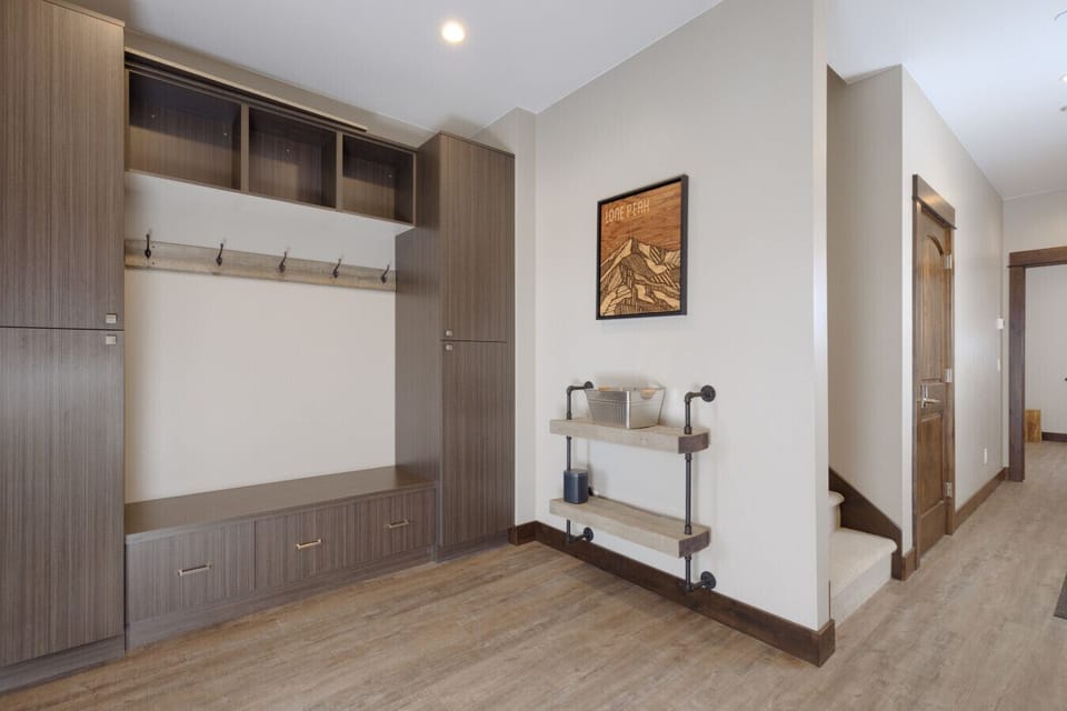 Entryway and mudroom