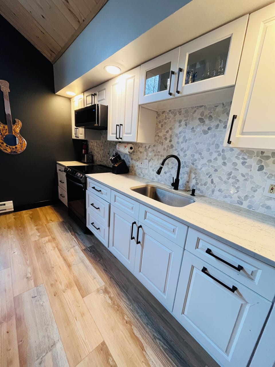 full kitchen with modern appliances 